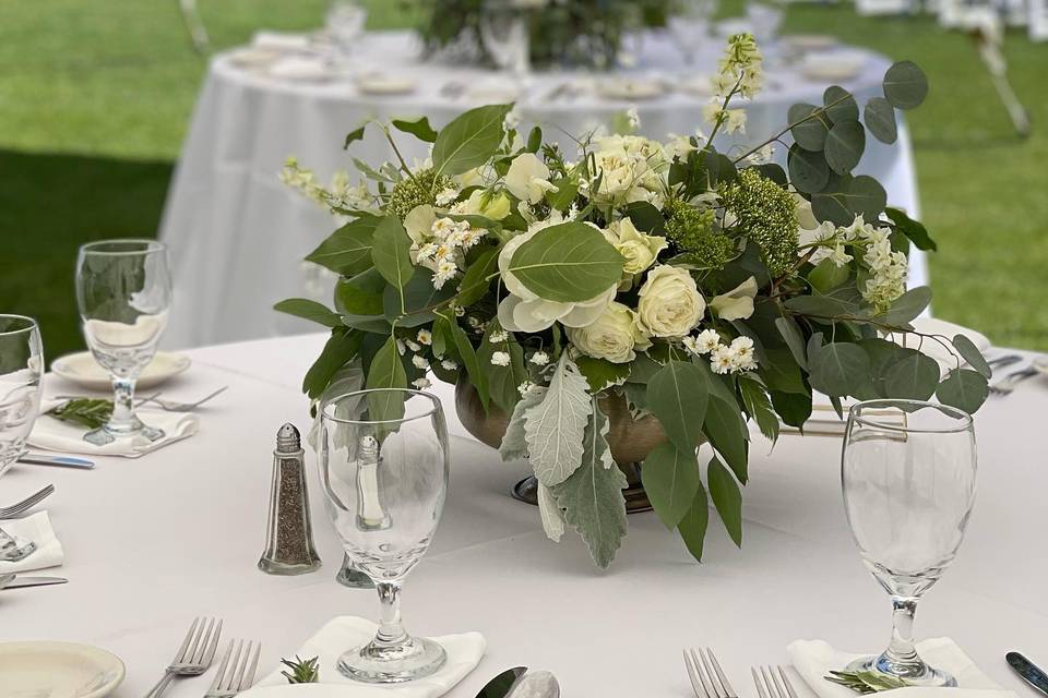 Bridesmaids bouquets
