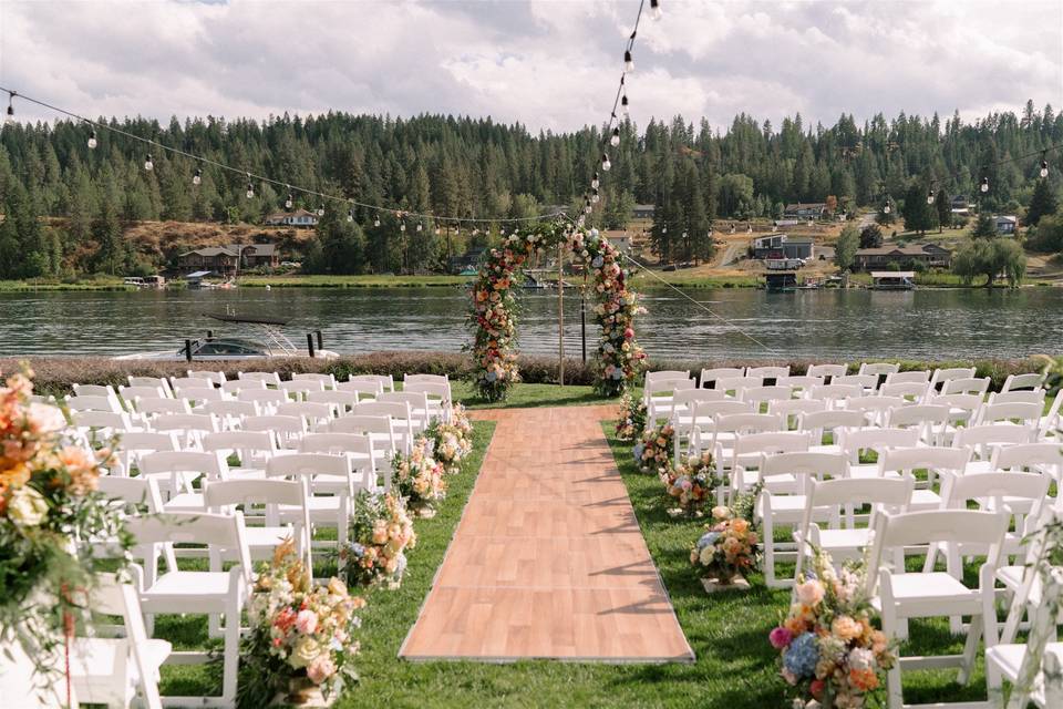Custom wedding flowers