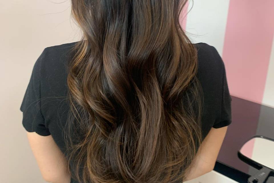 Wavy curls