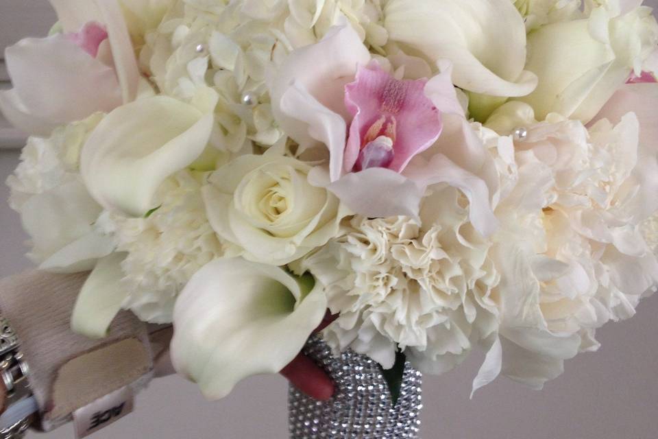 White bouquet