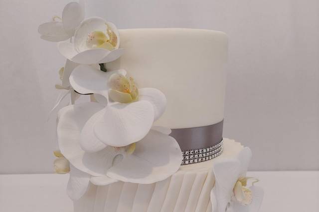 Delicious cake with floral accents