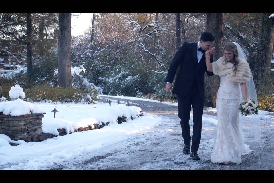 Winter wedding - Covington Films