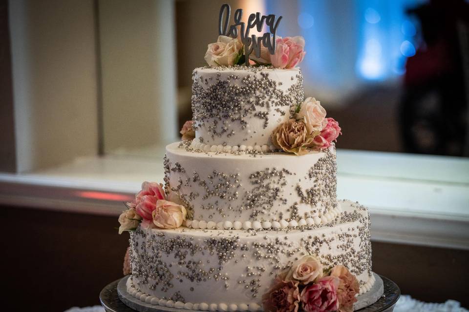 Glamorous cake