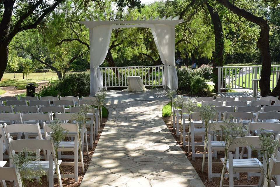 Gardens at Old Town Helotes