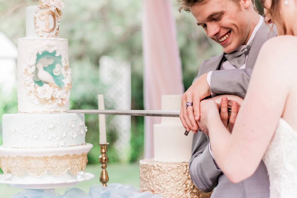 Cutting the cake