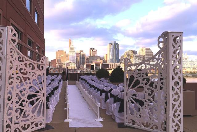 Embassy Suites Cincinnati RiverCenter