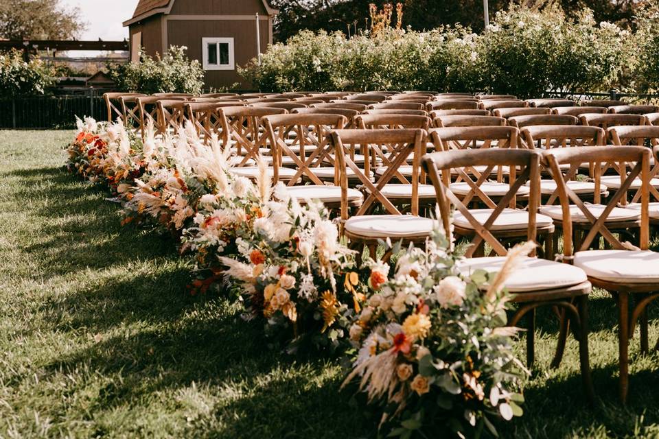 Aisle Floral Arrays