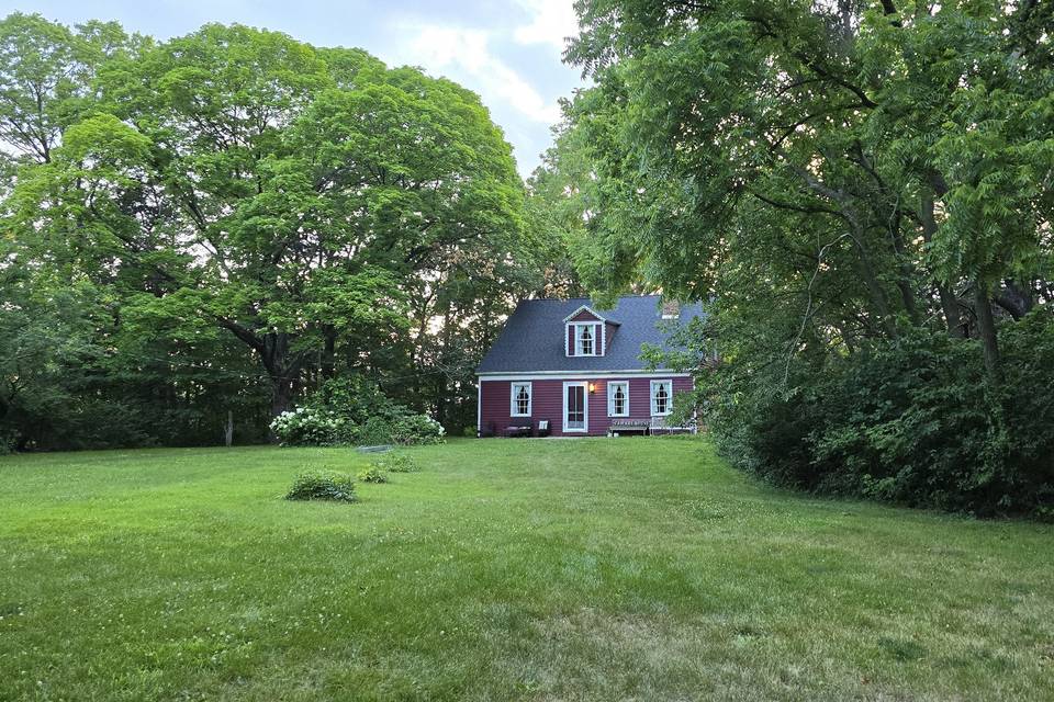 Large lawns for large groups