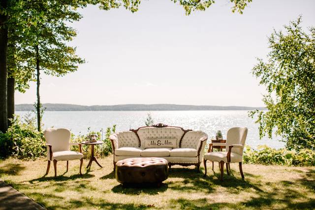 White Birch Lodge