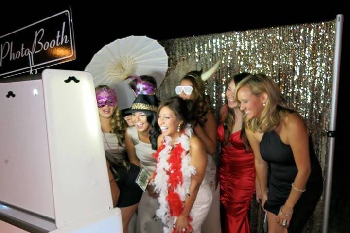 Photo Touch Booth Rentals
