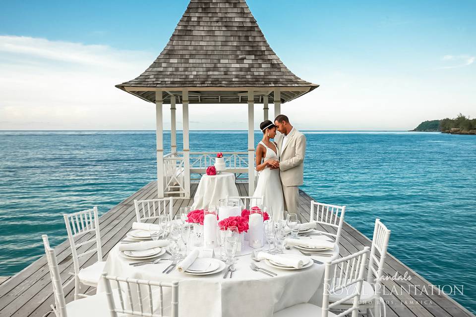 Exquisite Destination Weddings & Honeymoons