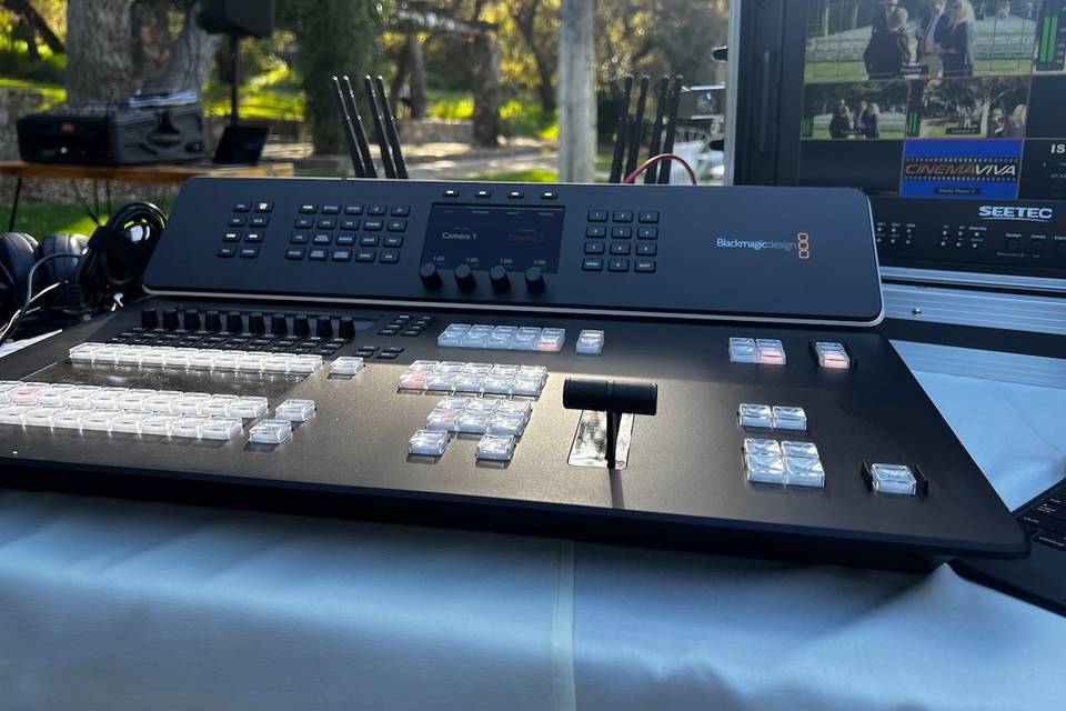 Live stream switcher station