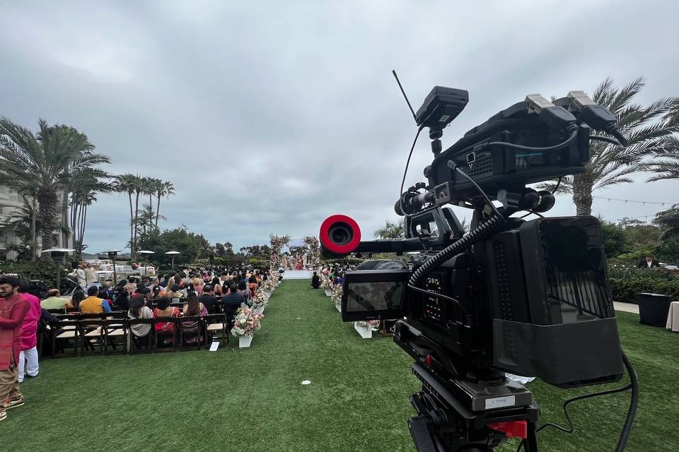 Outdoor wedding livestraem