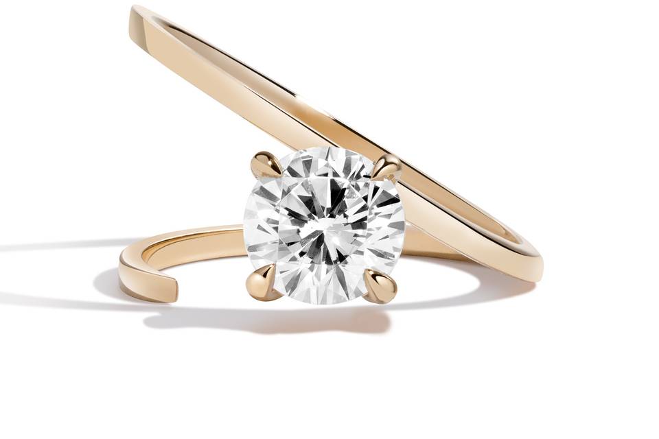 Brilliant Slant Ring