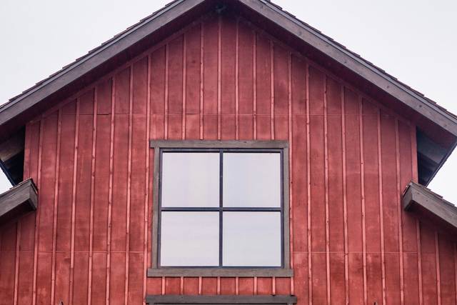 The Big Red Barn at Highland Meadows Golf Course