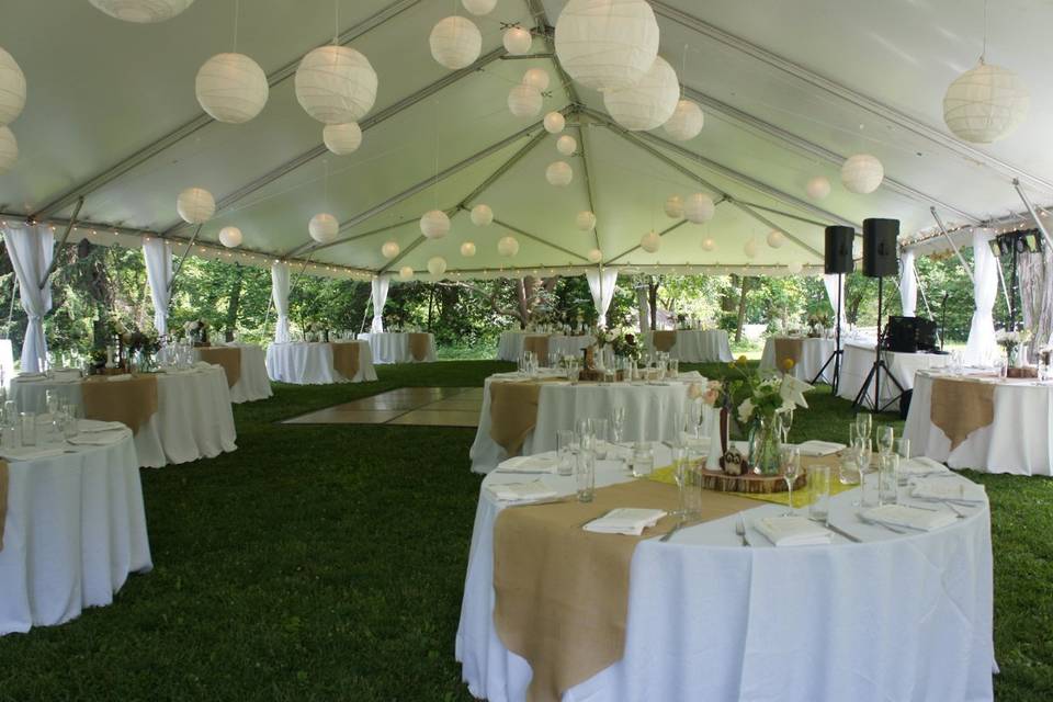 Wedding table setting