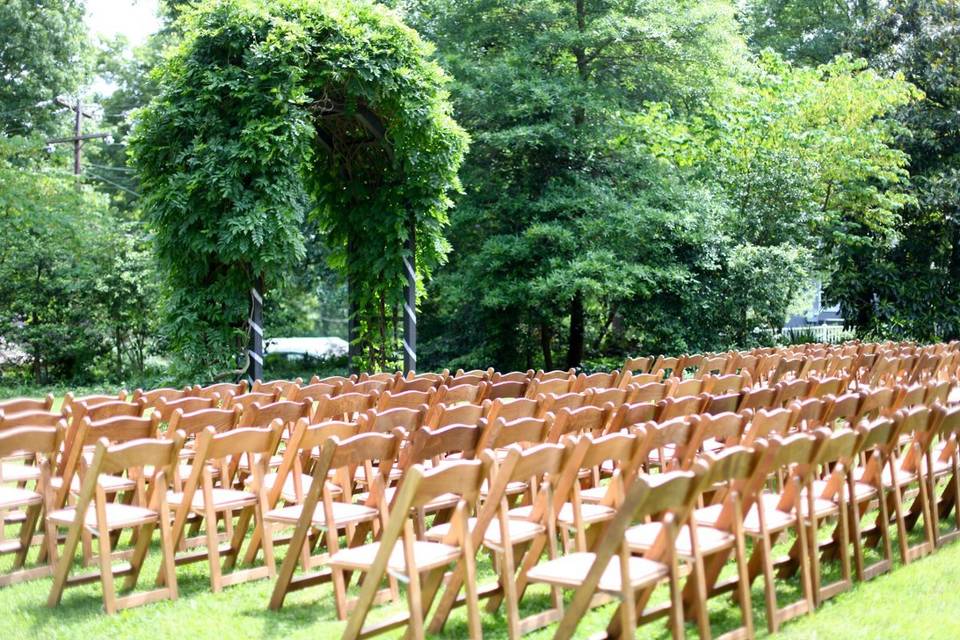 Outdoor Tent Set Up