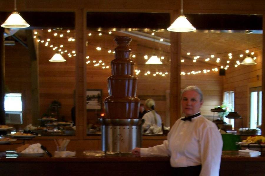 Bon Appétit Chocolate Fountain Service