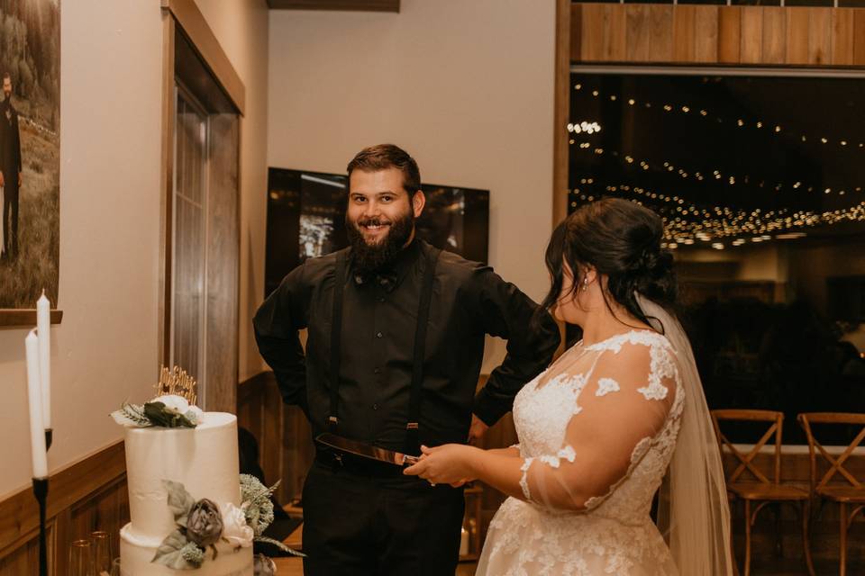 Cutting the cake