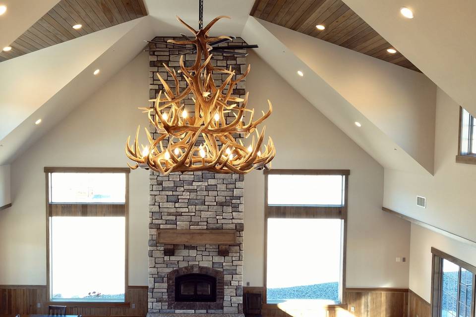 Chandelier, vaulted ceilings