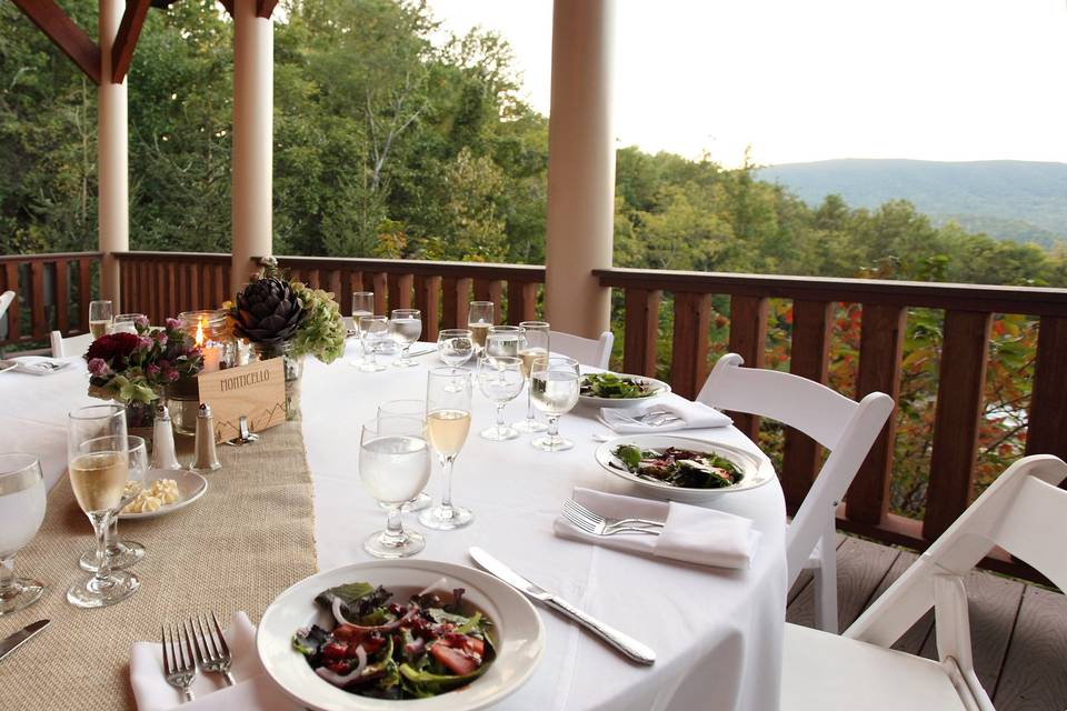 House Mountain Inn Pavilion