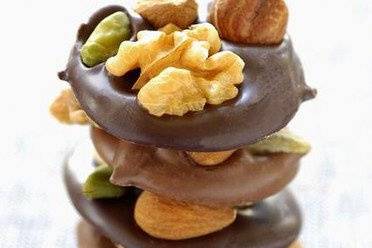 Belgian Chocolate & Dried Fruit Mendiants.
Make for Elegant Boxed favors!
