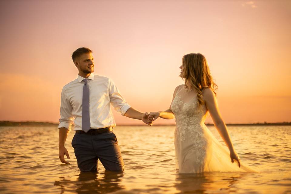 Sunset wedding in the lake