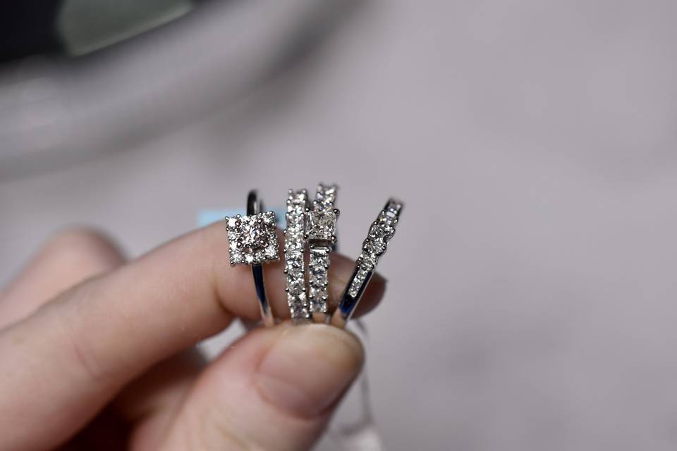 Engagement Rings-Wedding Bands