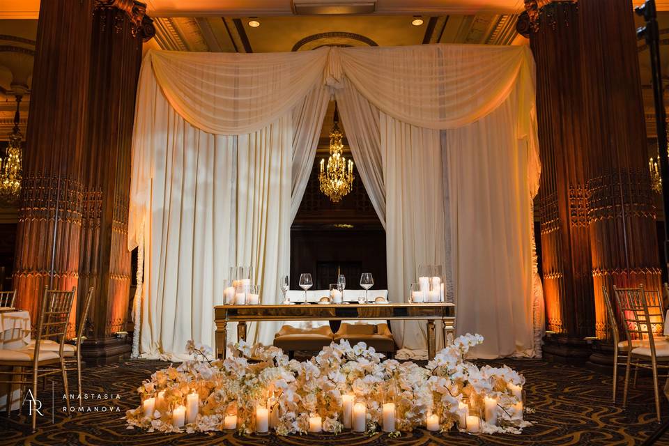 Sweetheart Table