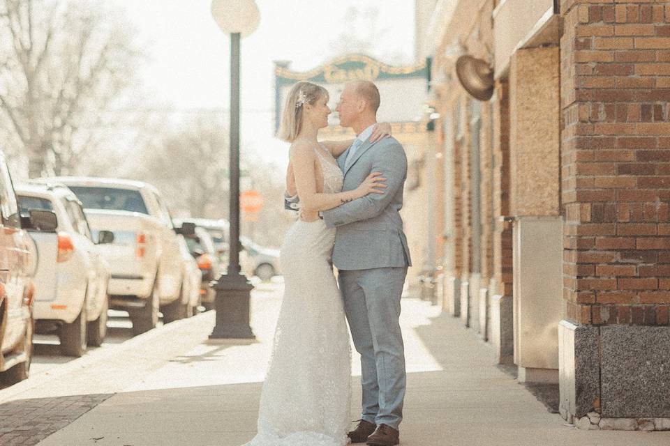 Downtown wedding photos