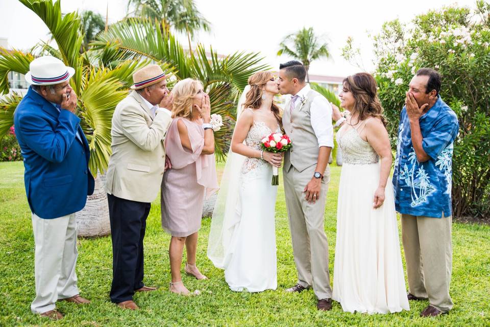 Finally Bonded, Cancun, MX