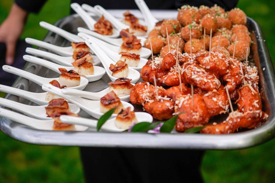 Appetizers for bridal party while taking photos