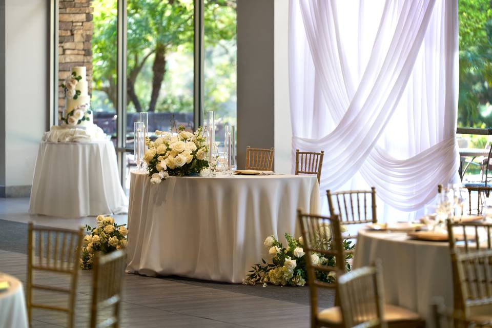 Sweetheart and cake table