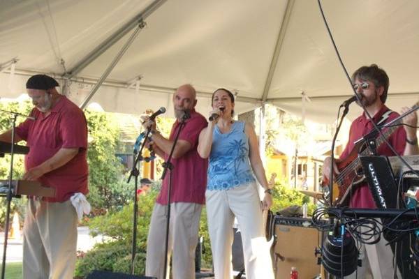 A fun Summer night show at Freshfields Village on Kiawah Island.