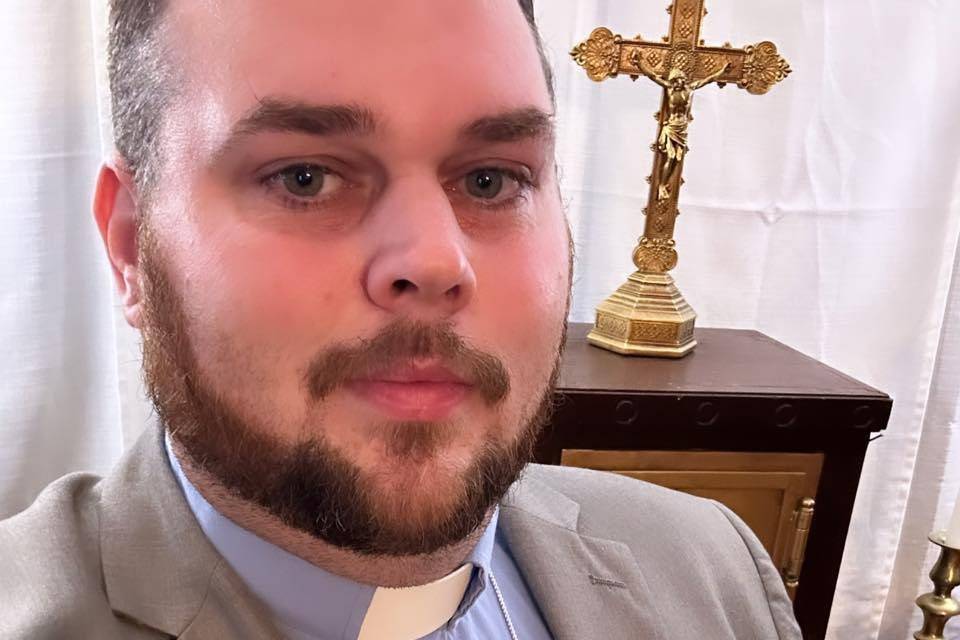 Rev. Justin L. Gates
