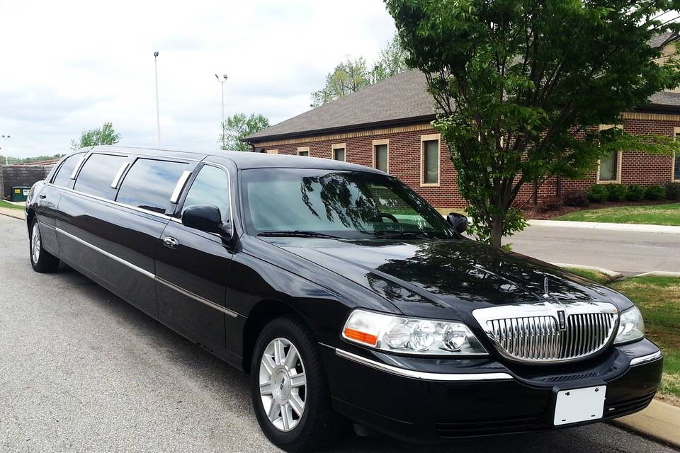 Stretch Lincoln town car