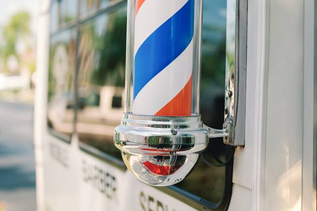 Barber Bus