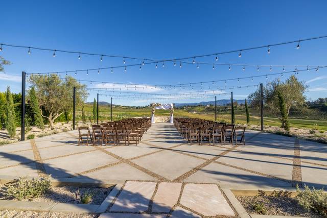 Outdoor Ceremony