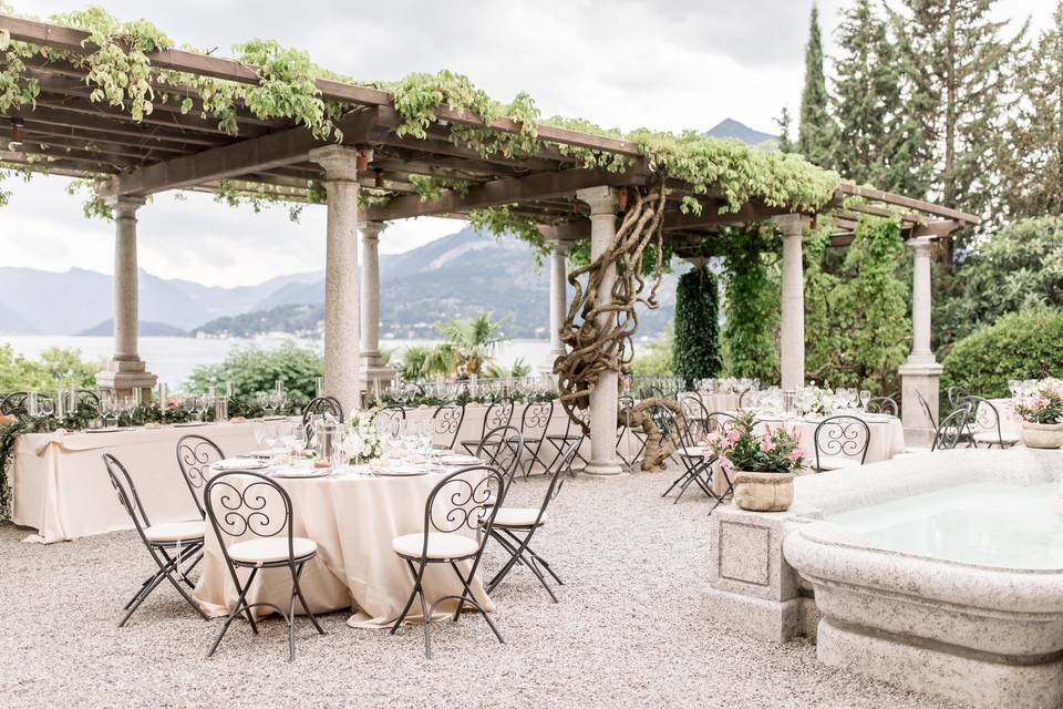 Terrace overlooking the lake