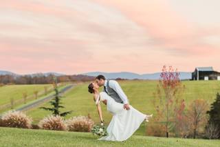 East View Farms and Venue