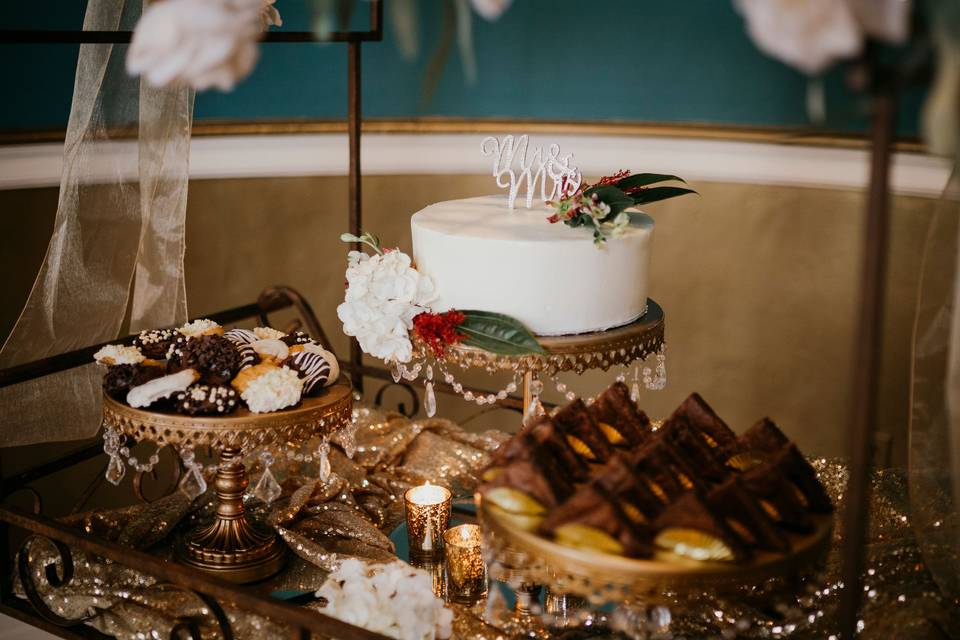 Mini Cake Dessert Display