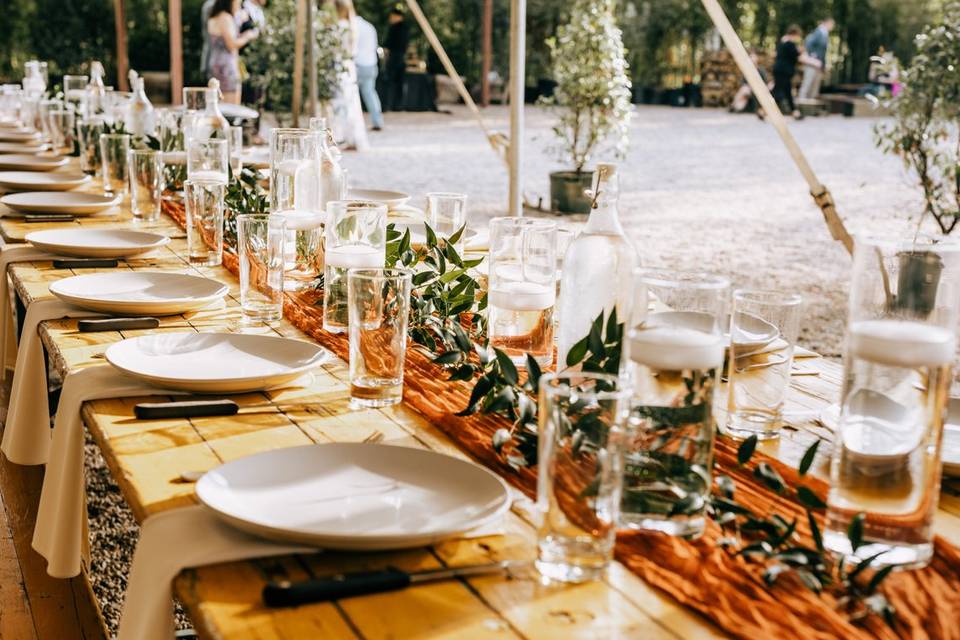 Rustic wedding table setting