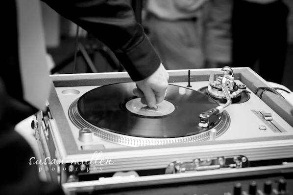 Fresh Sound DJ Services