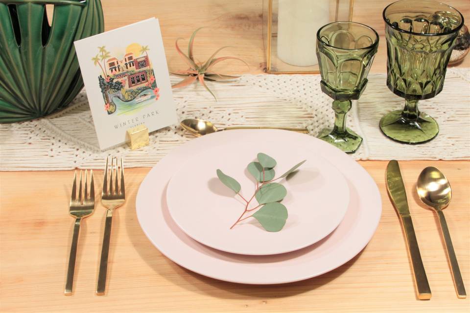 Table setting and glassware