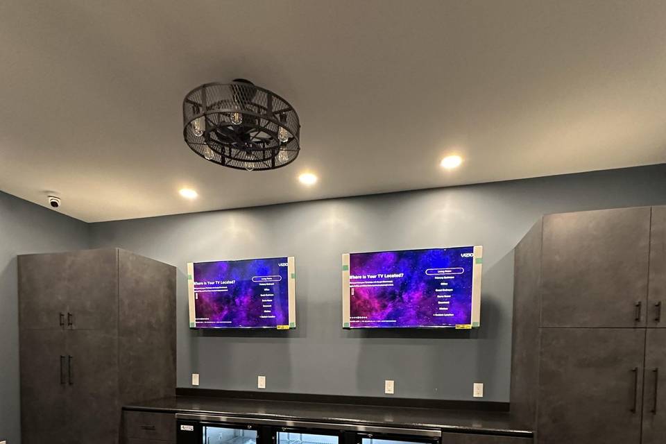 Main Bar