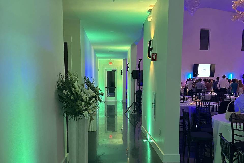 Uplighting in floor