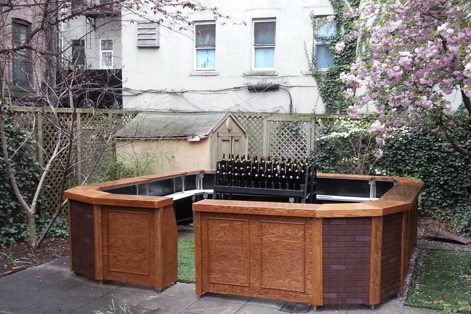 Portable bar