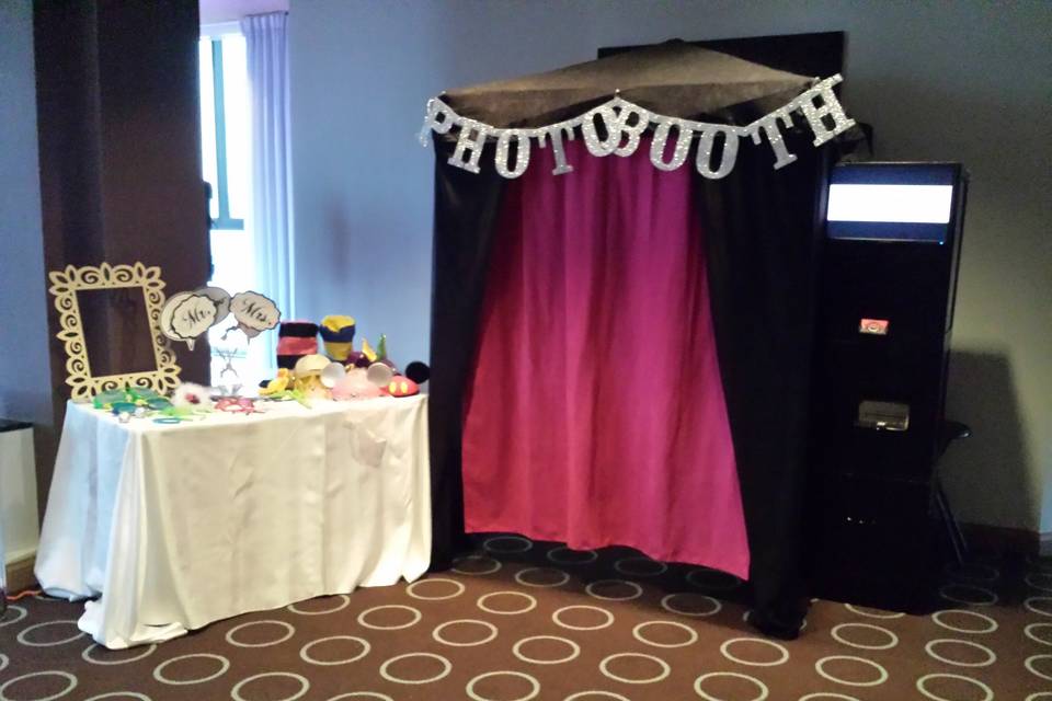 Just For You Photo Booths