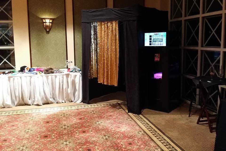 Just For You Photo Booths