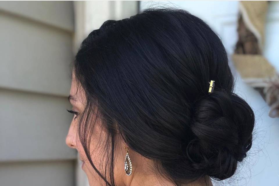 Low bridal bun